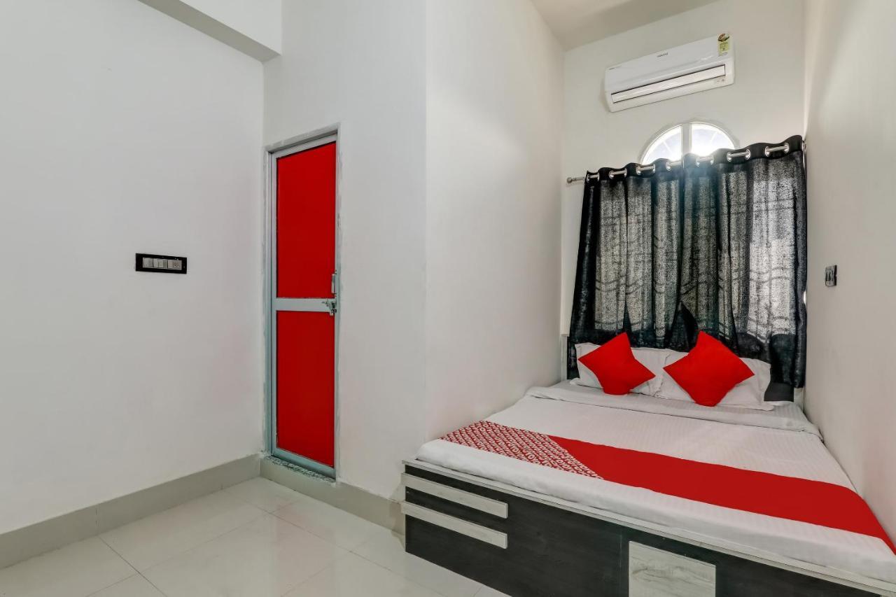 Flagship Rs Resort Dhanbād Buitenkant foto